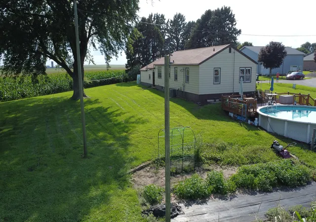 Photo 4 of Sale Pending at 1143 Oak St, Eldena, IL 61324 | MLS# 12736414 | Listing updated on 2026-10-07