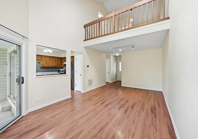 Photo 3 of Townhouse for sale at 383 Kerry Ct, Carol Stream, IL 60188 | MLS# 12736526 | Listing updated on 2026-08-28