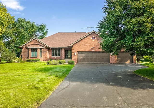Photo 2 of Sale Pending at 1198 Tuneberg Pkwy, Belvidere, IL 61008 | MLS# 12736574 | Listing updated on 2026-08-20
