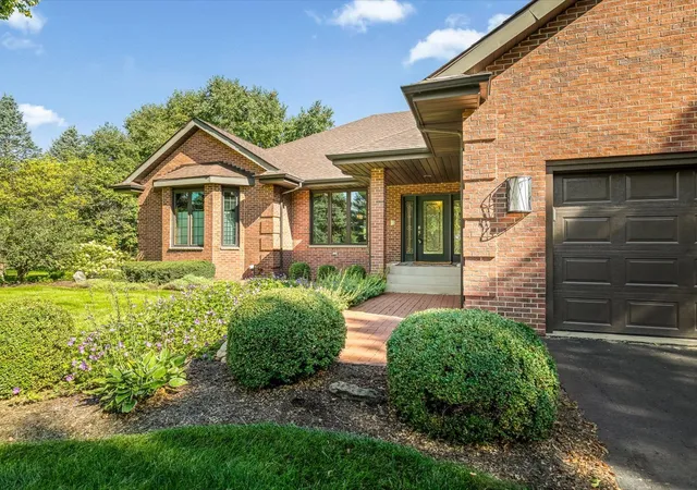 Photo 4 of Sale Pending at 1198 Tuneberg Pkwy, Belvidere, IL 61008 | MLS# 12736574 | Listing updated on 2026-08-20