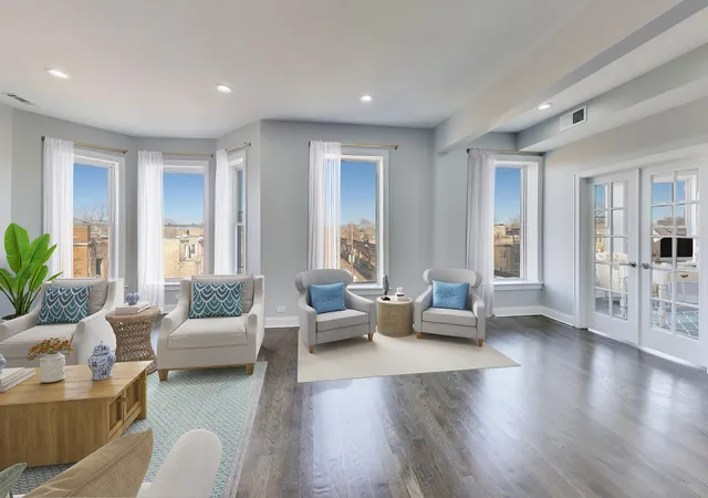 Photo 3 of Condo for sale at 313 E 60th Street #4, Chicago, IL 60637 | MLS# 12736648 | Listing updated on 2026-09-04