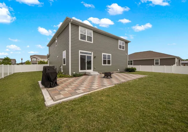 4th image of 759 Kentshire Cir, Elgin, IL 60124 | MLS# 12736661
