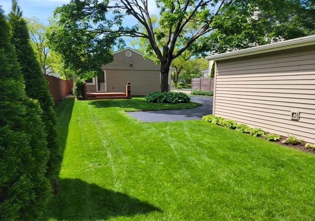 35th image of 229 Fuller Rd, Hinsdale, IL 60521 | MLS# 12736682