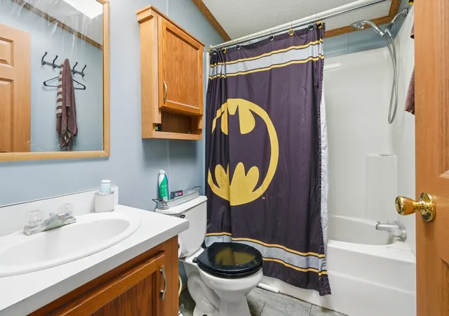 Photo 3 of Manufactured home for sale at 141 Flamingo Dr, Beecher, IL 60401 | MLS# 12736705 | Listing updated on 2026-09-09