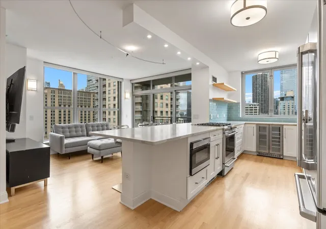 Photo 3 of Condo for sale at 600 N Dearborn St #1912, Chicago, IL 60654 | MLS# 12736739 | Listing updated on 2026-08-25