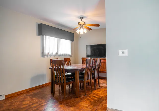 Photo 4 of Single family home for sale at 400 S Mount Prospect Rd, Mount Prospect, IL 60056 | MLS# 12736754 | Listing updated on 2026-08-26