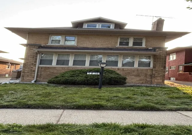 Single family home for sale at 7230 S Luella Ave, Chicago, IL 60649 | MLS# 12736787