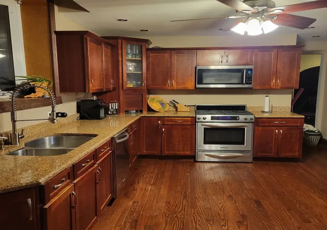 Photo 3 of Single family home for sale at 7230 S Luella Ave, Chicago, IL 60649 | MLS# 12736787 | Listing updated on 2026-08-26