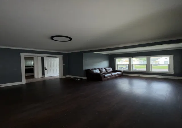 5th image of 905 E Virginia Ave, Peoria, IL 61603 | MLS# 12736798