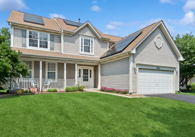 Photo 1 of Single family home for sale at 3084 Savannah Dr, Aurora, IL 60502 | MLS# 12736802 | Listing updated on 2026-08-25