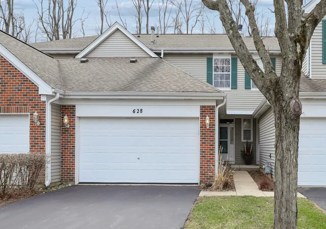 1st image of 628 King Ct #628, East Dundee, IL 60118 | MLS# 12736845
