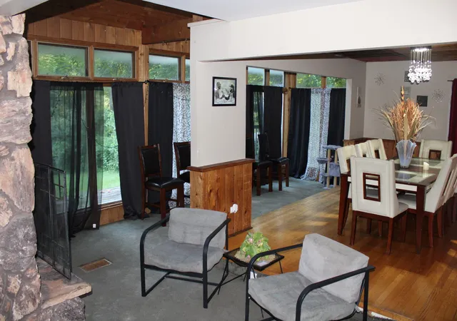 Photo 4 of Single family home for sale at 2164 E Gaisor Dr, Crete, IL 60417 | MLS# 12736867 | Listing updated on 2026-09-08