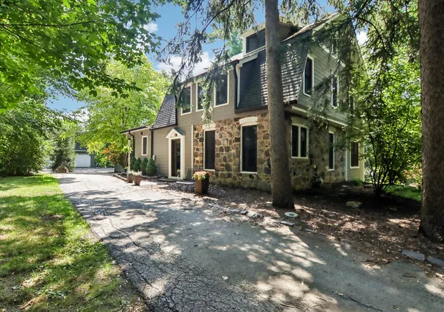 1st image of 12209 S 93rd Ave, Palos Park, IL 60464 | MLS# 12736902