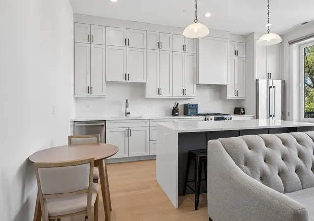 Photo 3 of Condo for sale at 4939 N Damen Ave #304, Chicago, IL 60625 | MLS# 12736910 | Listing updated on 2026-08-25