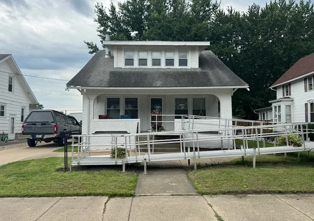 Photo 1 of Single family home for sale at 609 12th Avenue, Sterling, IL 61081 | MLS# 12736983 | Listing updated on 2026-08-26