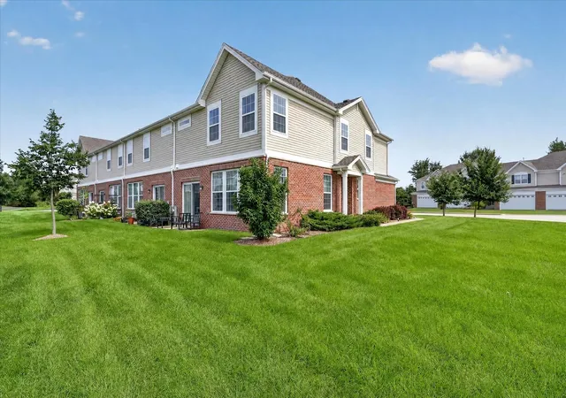 2nd image of 1308 Draper Rd, Mc Henry, IL 60050 | MLS# 12737003