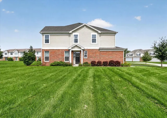 3rd image of 1308 Draper Rd, Mc Henry, IL 60050 | MLS# 12737003