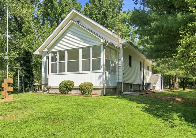 Photo 1 of Single family home for sale at 14264 Mustang Rd, Marion, IL 62959 | MLS# 12737008 | Listing updated on 2026-08-25