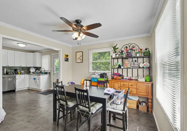 Photo 3 of Single family home for sale at 426 Redwing Dr, Round Lake Beach, IL 60073 | MLS# 12737020 | Listing updated on 2026-08-27