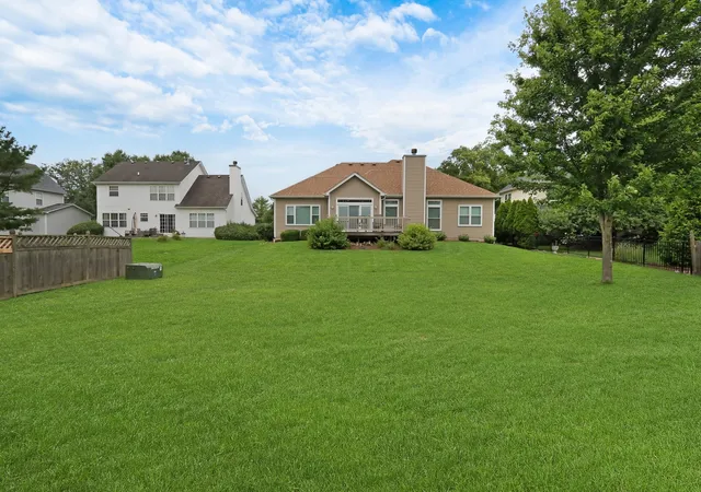 35th image of 2145 Whitetail Dr, Aurora, IL 60503 | MLS# 12737022
