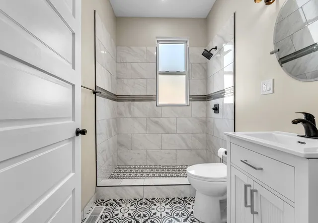 Photo 4 of Single family home for sale at 5323 W 25th Place, Cicero, IL 60804 | MLS# 12737027 | Listing updated on 2026-08-26