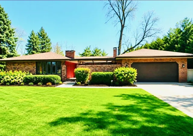 1st image of 210 S Small Ave, Kankakee, IL 60901 | MLS# 12737066
