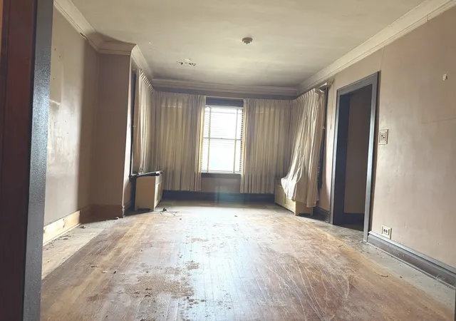 Photo 2 of Sale Pending at 8115 S Dante Ave, Chicago, IL 60619 | MLS# 12737131 | Listing updated on 2026-08-26