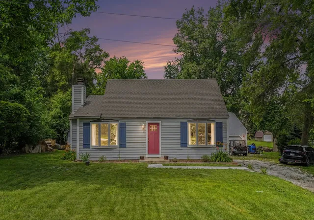 1st image of 5s254 Radcliff Rd, Naperville, IL 60563 | MLS# 12737133