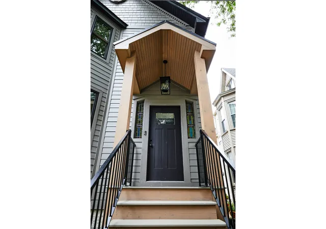 Photo 3 of Single family home for sale at 2106 N Campbell Ave, Chicago, IL 60647 | MLS# 12737211 | Listing updated on 2026-08-26