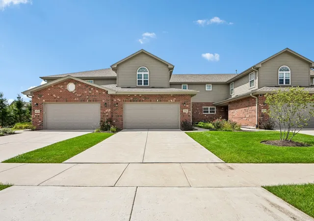 Photo 1 of Townhouse for sale at 19726 Sunset Ct, Tinley Park, IL 60487 | MLS# 12737223 | Listing updated on 2026-08-25
