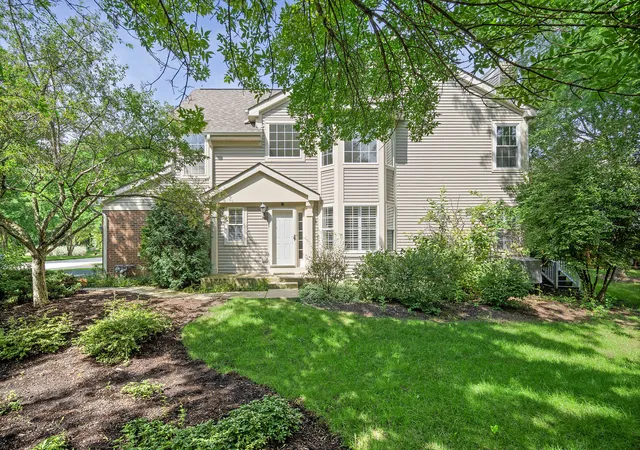 Photo 2 of Townhouse for sale at 1728 Brookwood Rd, Lisle, IL 60532 | MLS# 12737229 | Listing updated on 2026-08-26