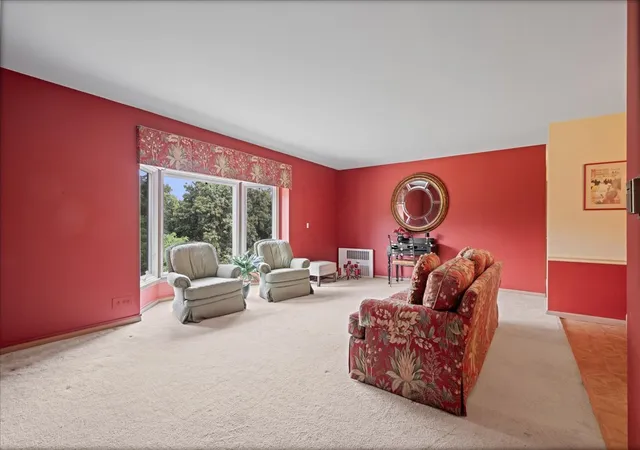 Photo 3 of Condo for sale at 300 Thames Pkwy #3F, Park Ridge, IL 60068 | MLS# 12737237 | Listing updated on 2026-08-26