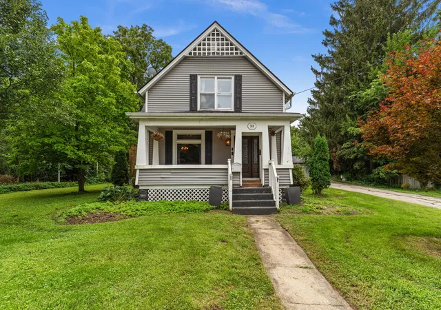 1st image of 749 N Van Buren St, Batavia, IL 60510 | MLS# 12737239