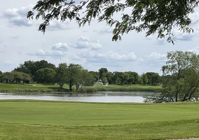 image of 565 Blackberry Ridge Dr, Aurora, IL 60506 | MLS# 12737242