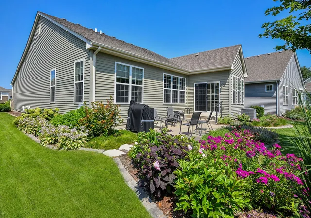 2nd image of 2612 Drexel Dr, Naperville, IL 60564 | MLS# 12737243