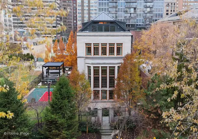 Photo 1 of Mansion for sale at 3024 N Lake Shore Dr, Chicago, IL 60657 | MLS# 12737250 | Listing updated on 2026-08-25