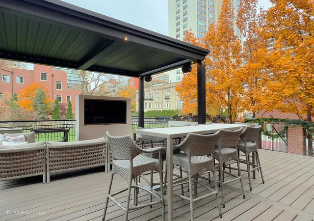Photo 2 of Mansion for sale at 3024 N Lake Shore Dr, Chicago, IL 60657 | MLS# 12737250 | Listing updated on 2026-08-25