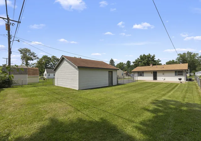 15th image of 2013 Evnas Ave, Loves Park, IL 61111 | MLS# 12737272