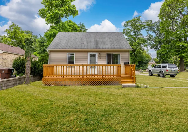Photo 1 of Single family home for sale at 115 N State St, Glenwood, IL 60425 | MLS# 12737352 | Listing updated on 2026-08-25