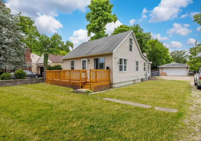 Photo 3 of Single family home for sale at 115 N State St, Glenwood, IL 60425 | MLS# 12737352 | Listing updated on 2026-08-25
