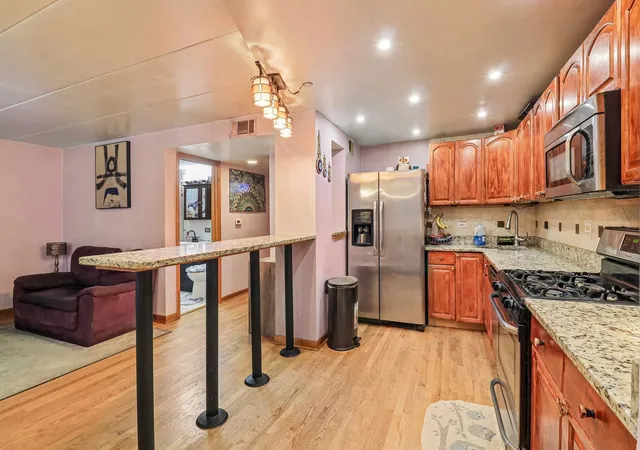 Photo 4 of Condo for sale at 10033 Irving Park Rd #1B, Schiller Park, IL 60176 | MLS# 12737354 | Listing updated on 2026-08-25