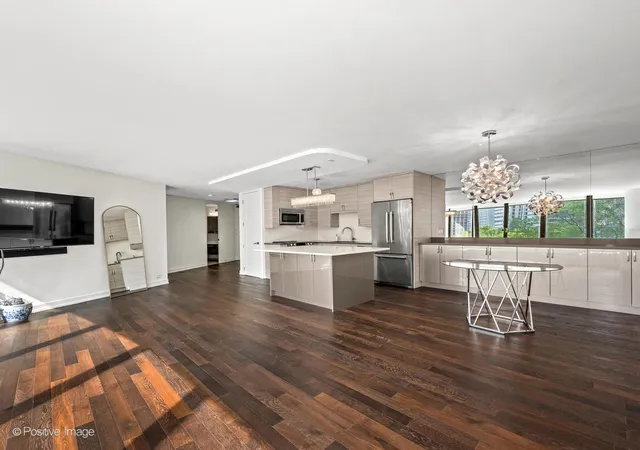 2nd image of 505 N Lake Shore Dr #501, Chicago, IL 60611 | MLS# 12737393