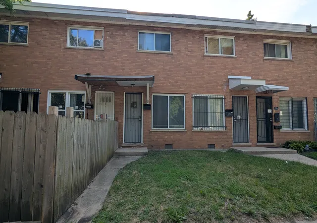 1st image of 7122 S Parnell Ave #B, Chicago, IL 60621 | MLS# 12737409