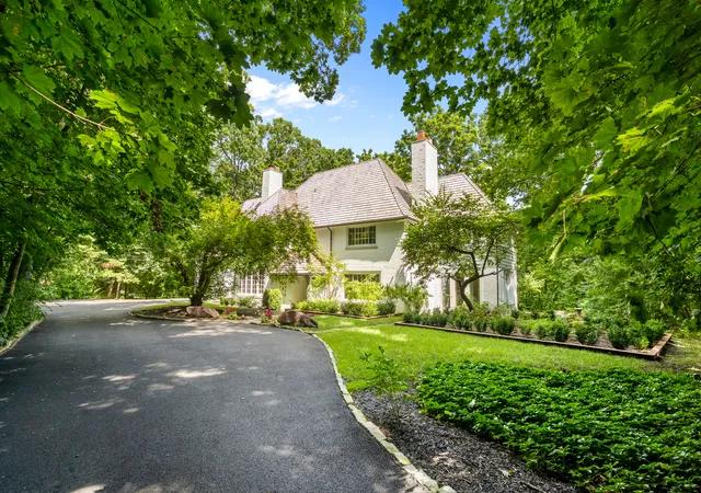 Photo 1 of Single family home for sale at 327 Marshman Ave, Highland Park, IL 60035 | MLS# 12737417 | Listing updated on 2026-09-09