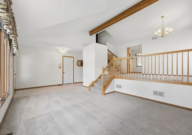 Photo 4 of Single family home for sale at 611 Flanagan Dr, Minooka, IL 60447 | MLS# 12737436 | Listing updated on 2026-08-26