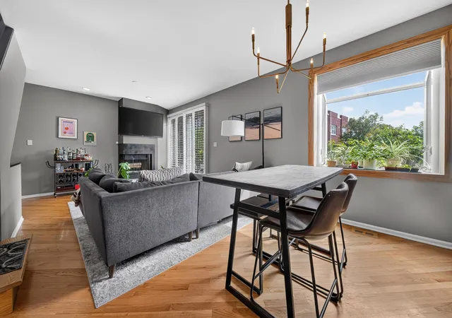 4th image of 1777 W Altgeld St #C, Chicago, IL 60614 | MLS# 12737440