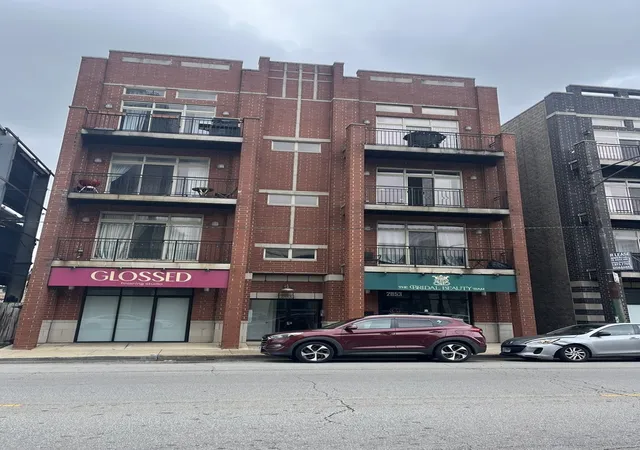 Condo for sale at 2853 N Pulaski Rd #2S, Chicago, IL 60641 | MLS# 12737461