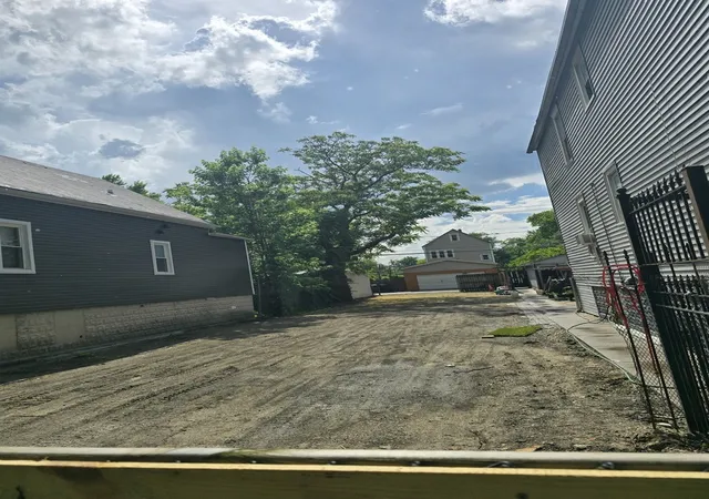 Photo 2 of Land for sale at 5226 S Loomis St, Chicago, IL 60609 | MLS# 12737533 | Listing updated on 2026-08-25