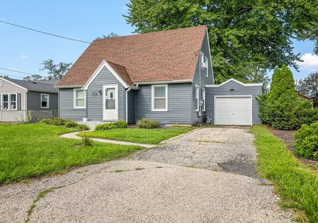 2nd image of 7608 Grenville St, Machesney Park, IL 61115 | MLS# 12737543