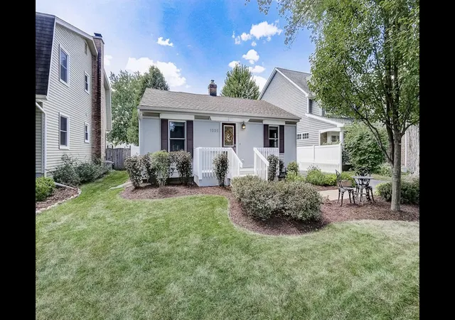 1st image of 1025 N Main St, Naperville, IL 60563 | MLS# 12737582